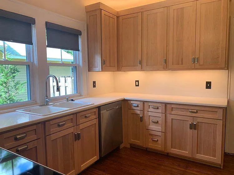 705 S Park Ave — Photo 6