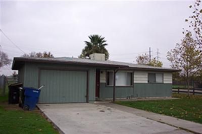 2nd image of 6619 Carnation Ave