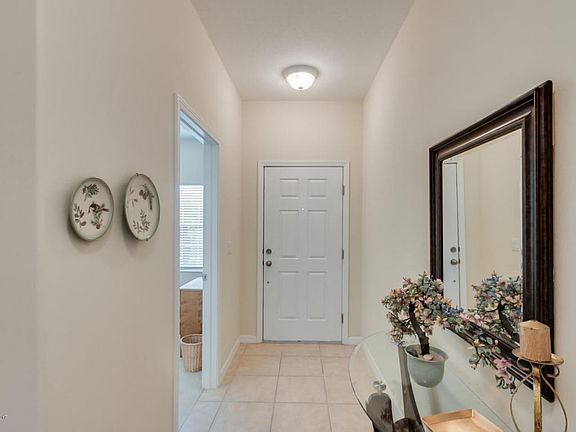 5th image of 3128 Vallejo Way