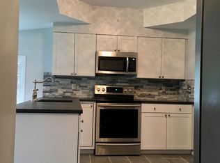 1317 Commonwealth Ave, Mayfield Heights, OH 44124