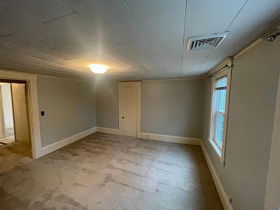 4th image of 11 Rock St Floor 2
