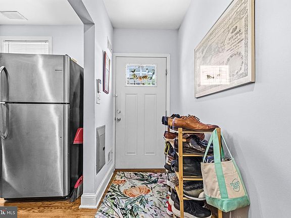 5th image of 1638 Kramer St NE