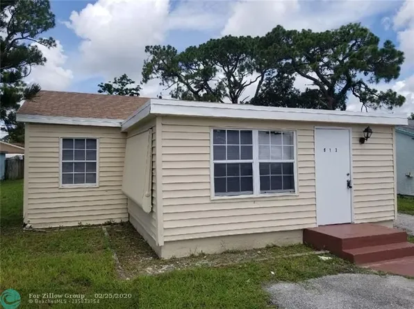 913 State St, Lake Worth, FL 33461