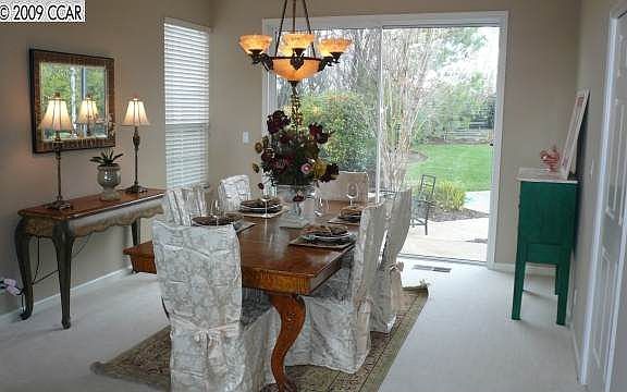 3rd image of 679 Dunhill Dr
