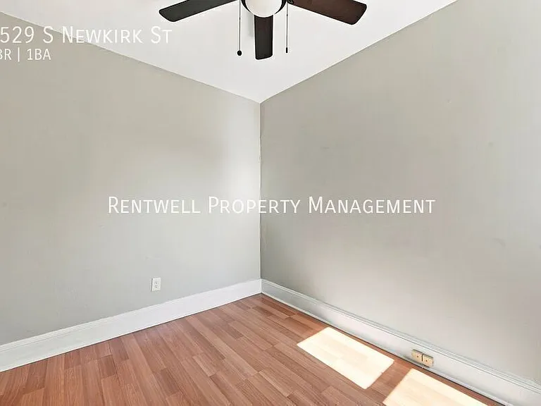 1529 S Newkirk St — Photo 22