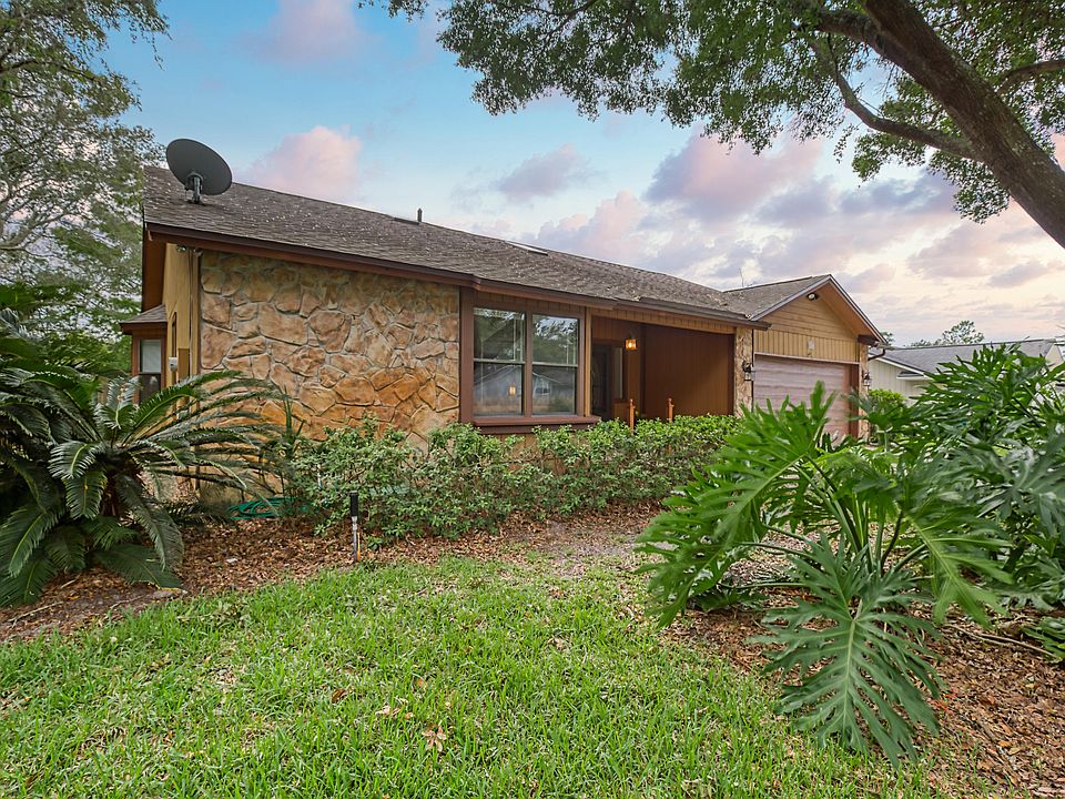 1st image of 13946 Tiffany Pines Cir N