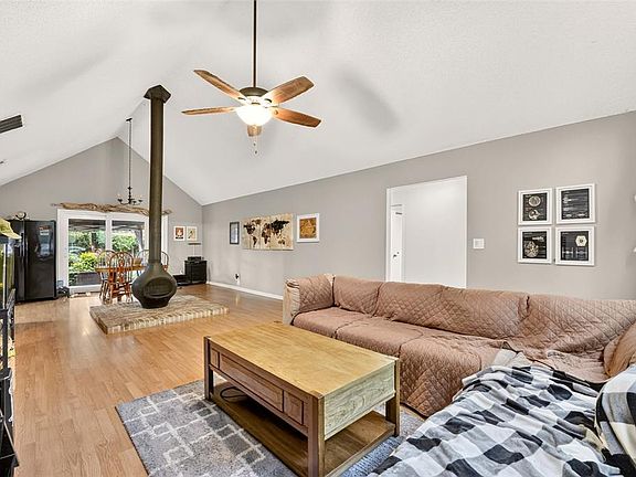 4th image of 7304 SW 18TH PLACE
