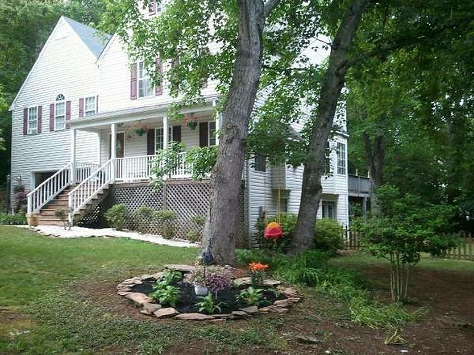 Curb View