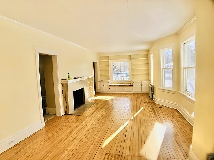 2740 Orchard Ln — Photo 5