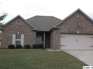 195 Gardenside Dr, Alabaster, AL 35007