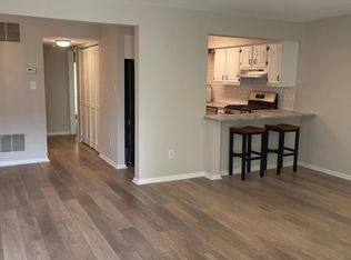 50 Knoll Dr, Blackwood, NJ 08012