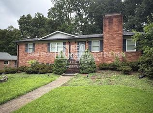 1507 Berwick Rd, Winston Salem, NC 27103