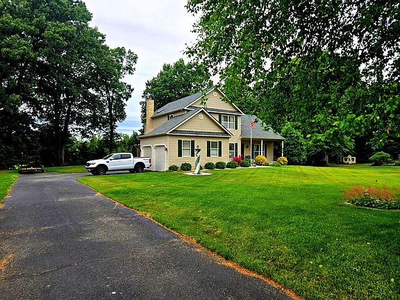 5th image of 347 Golf Links Ln