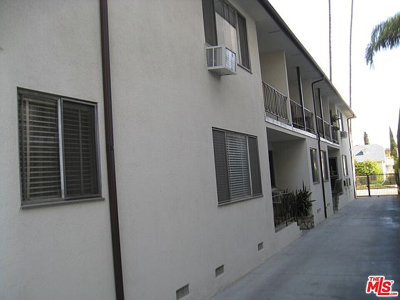 4th image of 1237 N Mansfield Ave