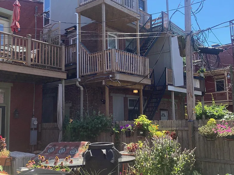 256 Cumberland St #3 — Photo 11