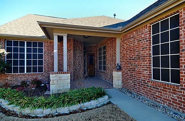 1st image of 7444 Saint Petersburg Dr