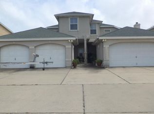 13993 Fortuna Bay Dr APT B, Corpus Christi, TX 78418
