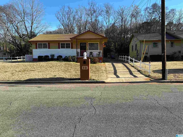13 Spring Haven Cir SW, Birmingham, AL 35211
