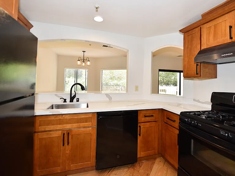 21314 Gary Dr #105 — Photo 3