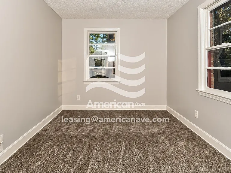 1679_010_wm_-_bedroom_13471000.jpg