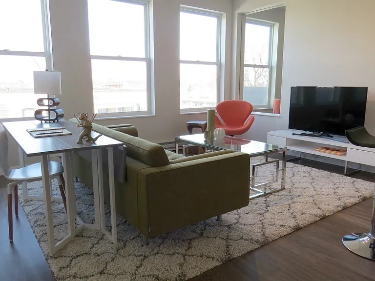 Motiv Apartments — Photo 35