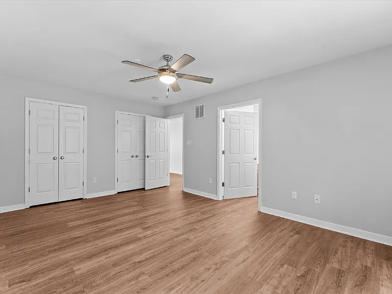 5701 Hereld Green Dr — Photo 19