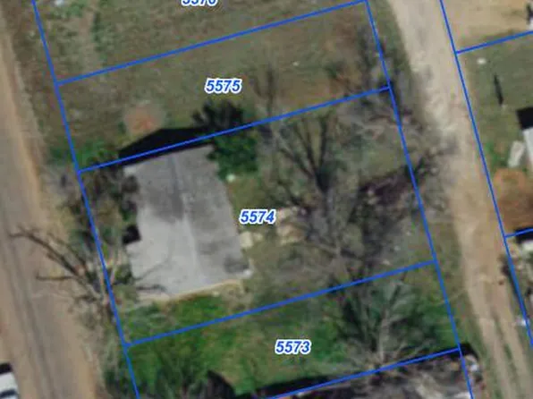 1116-22 NE 4th Pl, Andrews, TX 79714