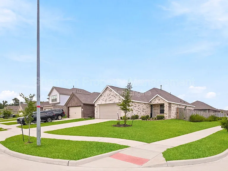 3002 Delancey Bend Way — Photo 26