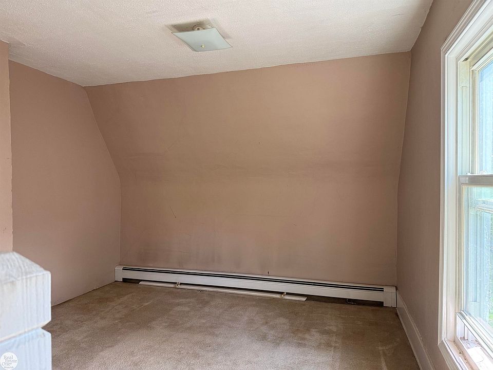 629 West Blvd, photo 16