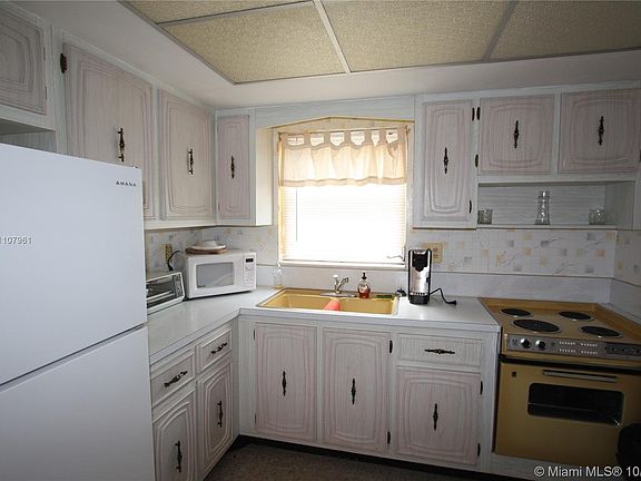 5th image of 2572 E Emory Dr E #F