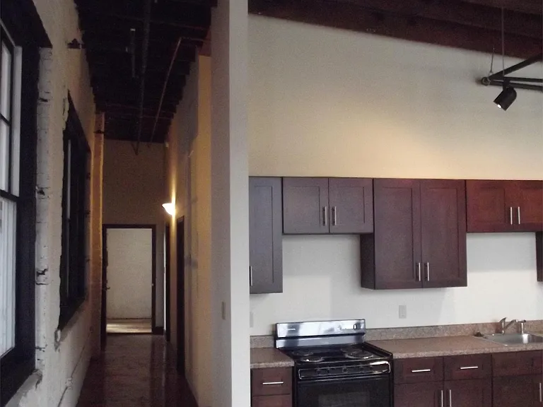 125 Inman St E #201-T — Photo 6