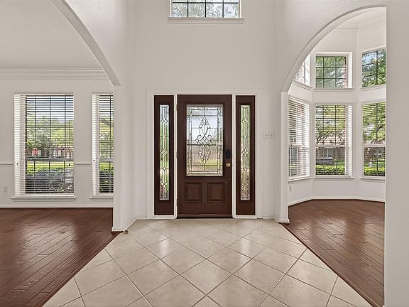 4th image of 2615 Granite Ct
