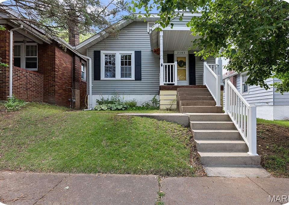 1st image of 2161 Esther Ave