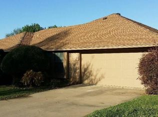 2509 Barr Dr, Bedford, TX 76021