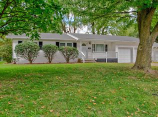 1858 S Sieger Dr, Springfield, MO 65804