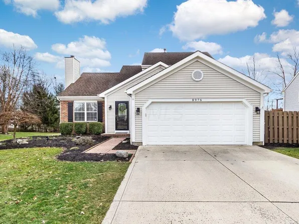 8976 Holquest Dr, Lewis Center, OH 43035
