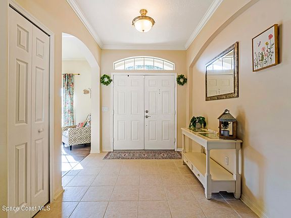 4th image of 5895 Autumn Chase Cir