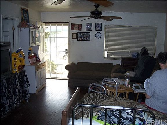 4th image of 4736 Landis Ave