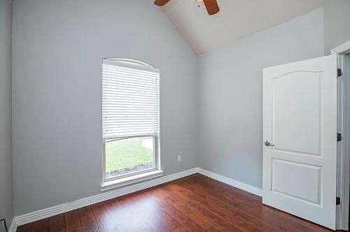3rd image of 301 W Brandon Blvd