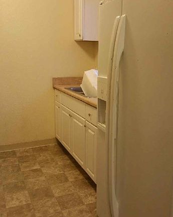 5th image of 3565 W Florence Ave