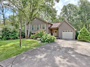 623 Blueberry Dr, Atco, NJ 08004