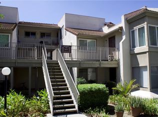 826 Cinnamon Ln, Duarte, CA 91010