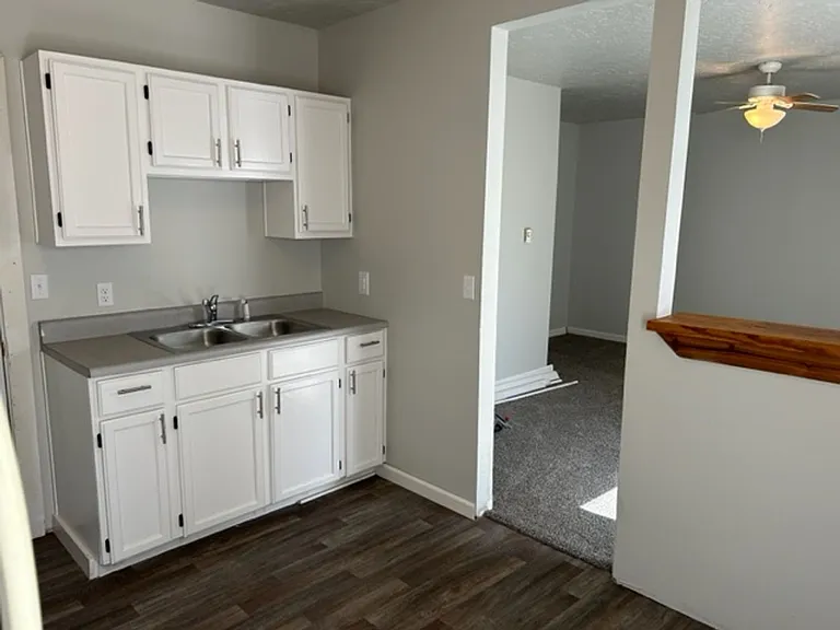 304 N Webb St — Photo 11