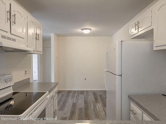 4th image of 7B Homestead Dr