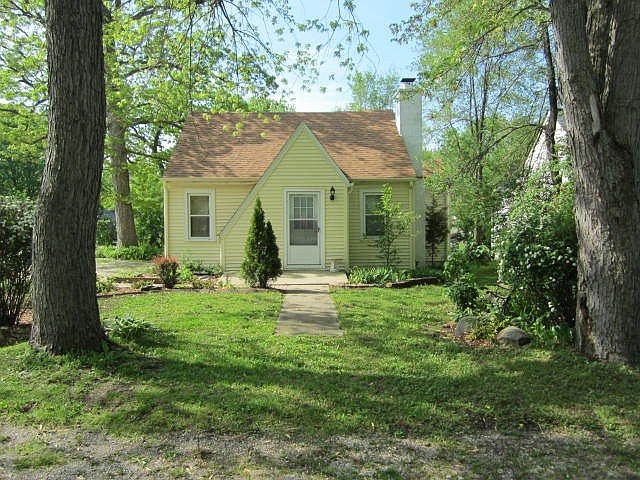 1st image of 26573 W Oakwood Ave