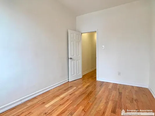 Rented by Sovereign Associates | media 21
