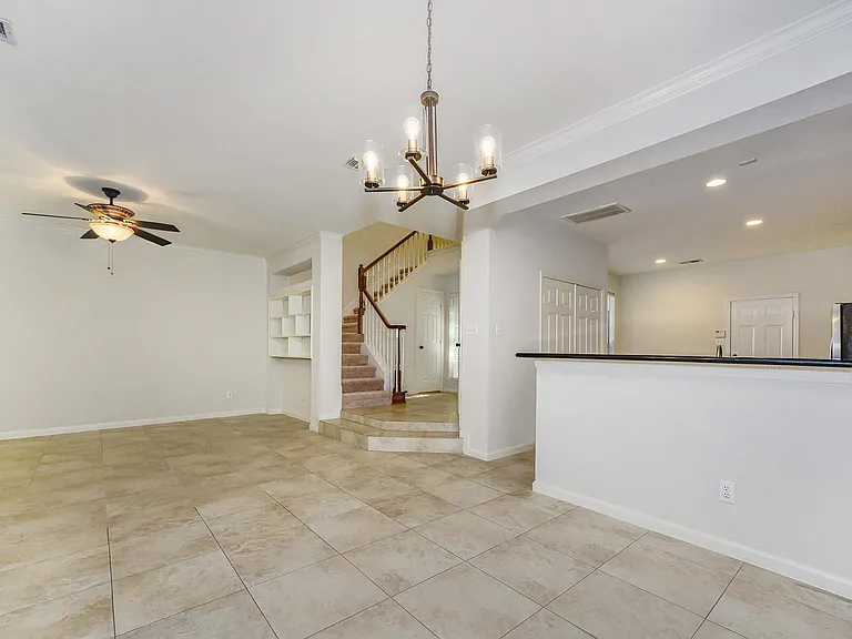 158 N Magnolia Pond Pl — Photo 6