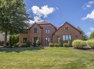 7826 Glengate Dr, Broadview Heights, OH 44147
