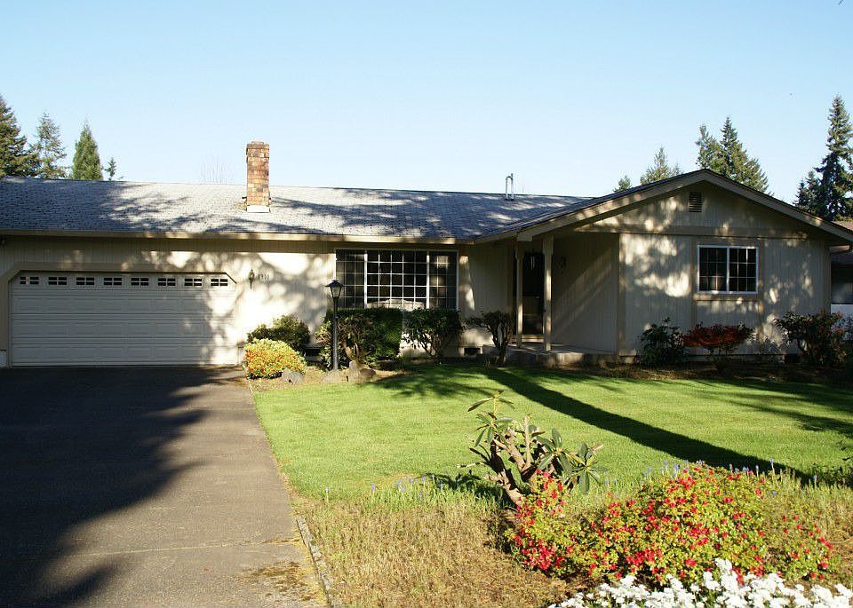 1st image of 1910 Hanover Dr SE