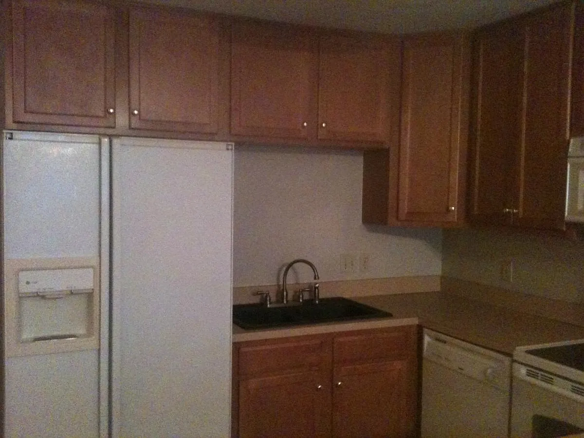 2 bed, 928 sqft, $1,200 — Photo 4